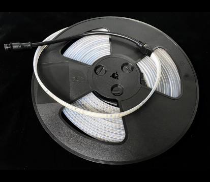 Sistema de canal de silicona LED impermeable IP67 para interiores y exteriores Iluminación de banda de luz LED flexible